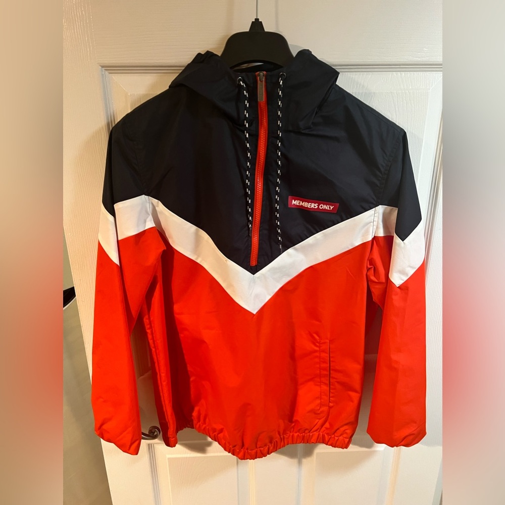 Members Only windbreaker size M